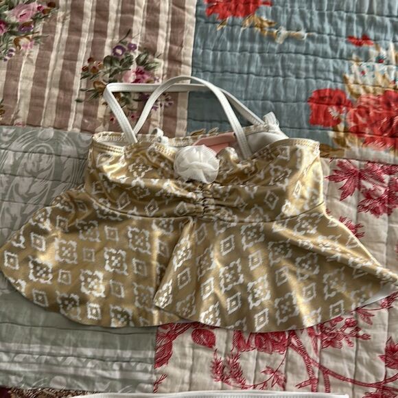 Juicy brand girls two-piece swimsuit. - Picture 3 of 5